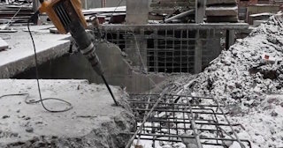 Демонтаж монолитного перекрытия в Нягани - Профессиональная разборка от 823 руб.