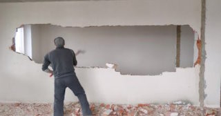 Демонтаж стен в квартире в Нягани – цена от 721 рублей. - Сварной-Нга
